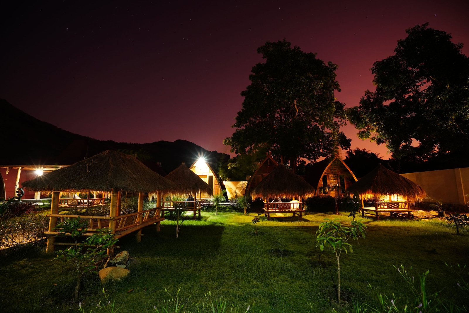 Peaceful Settings - Image 8