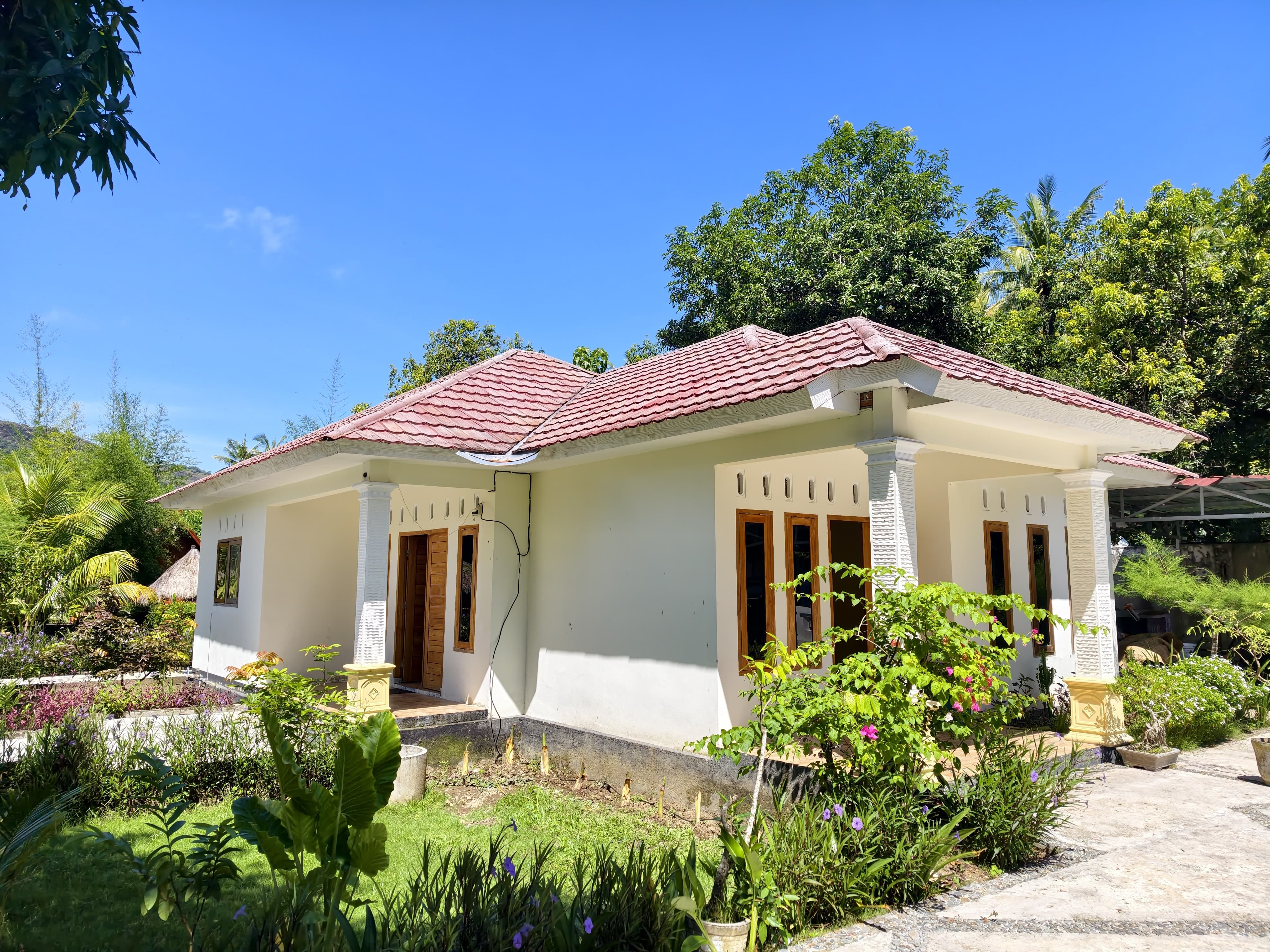 2 Bedroom Private House