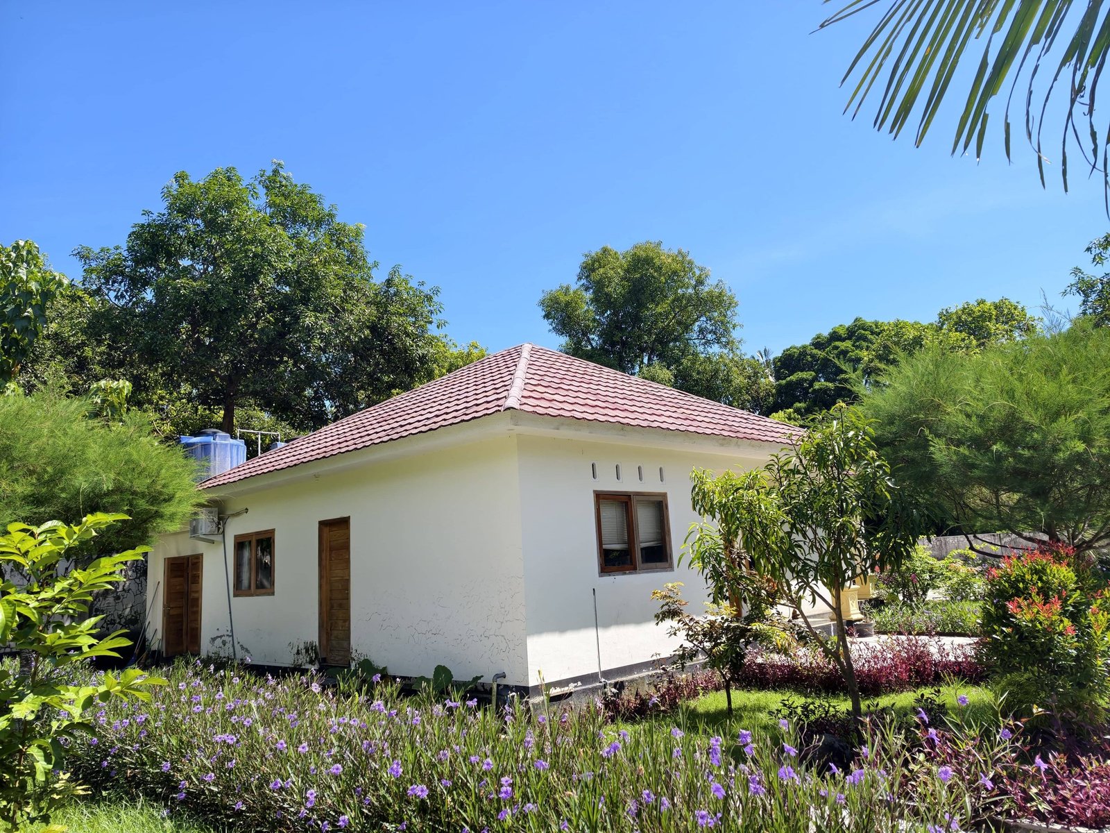 2 Bedroom Private House thumbnail 3
